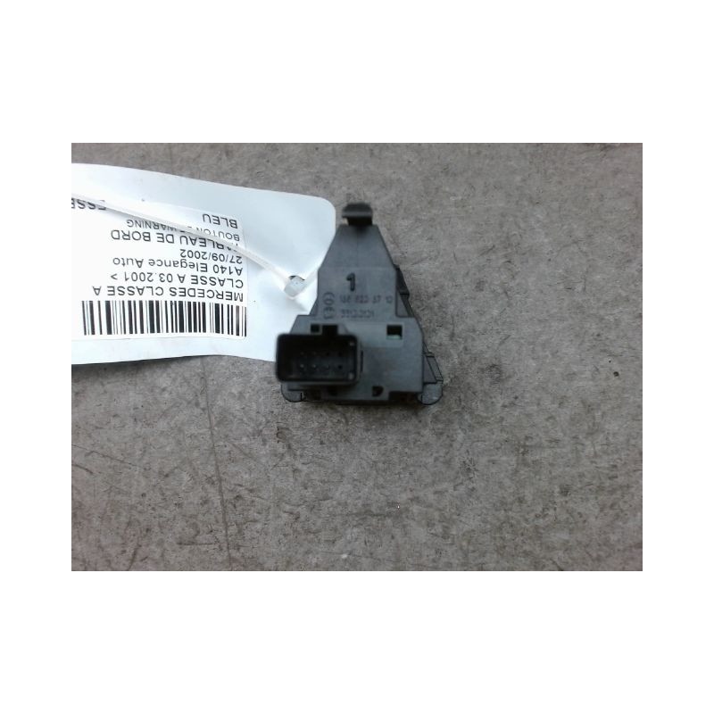 BOUTON DE WARNING MERCEDES CLASSE A 2001 -