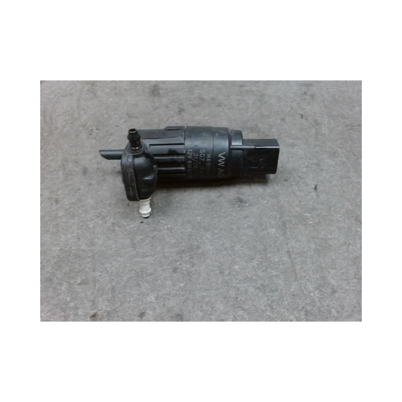 POMPE LAVE-GLACE AVANT AUDI Q2