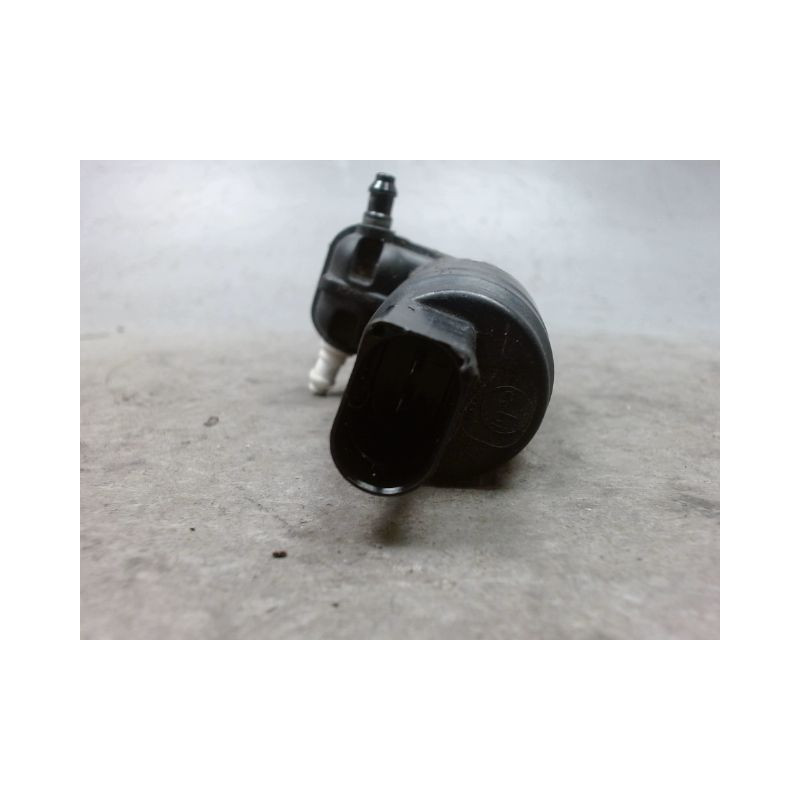POMPE LAVE-GLACE AVANT AUDI Q2