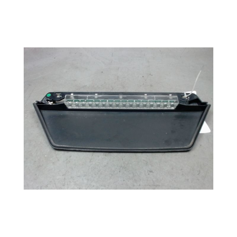 FEUX STOP SUPPLEMENTAIRE RENAULT LAGUNA III 2007-