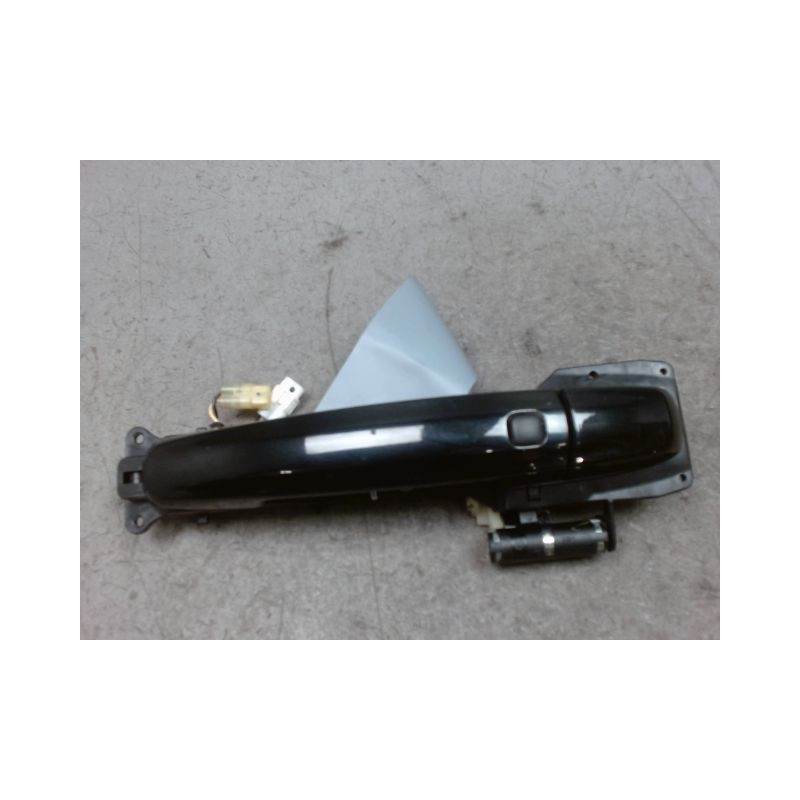 POIGNEE EXTERIEURE PORTE AVANT DROIT SUZUKI SWIFT