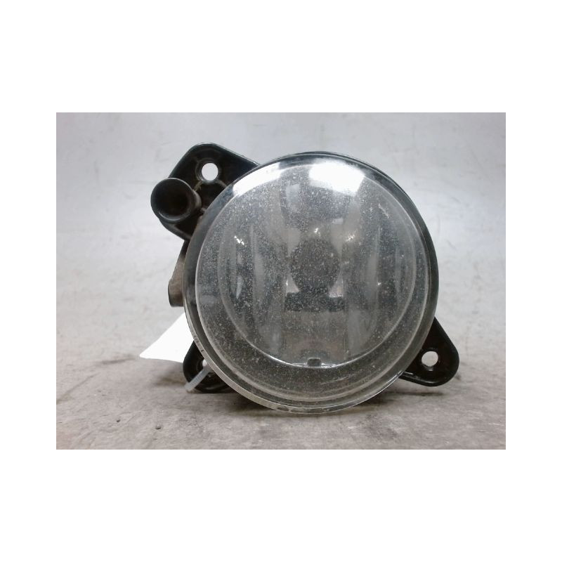 PHARE ANTIBROUILLARD AVANT DROIT VOLKSWAGEN POLO 2005-