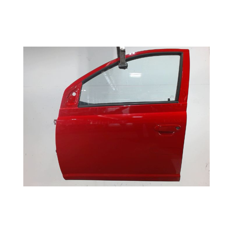 PORTE AVANT GAUCHE TOYOTA YARIS