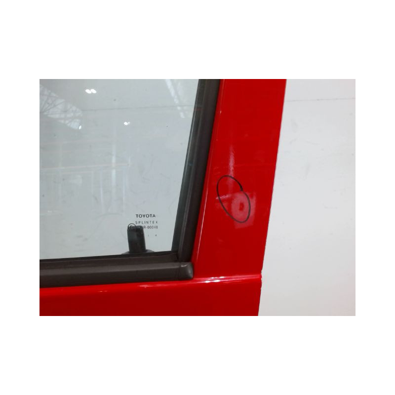 PORTE AVANT GAUCHE TOYOTA YARIS