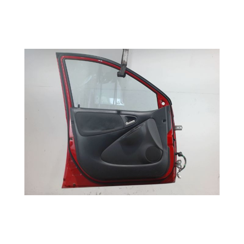 PORTE AVANT GAUCHE TOYOTA YARIS