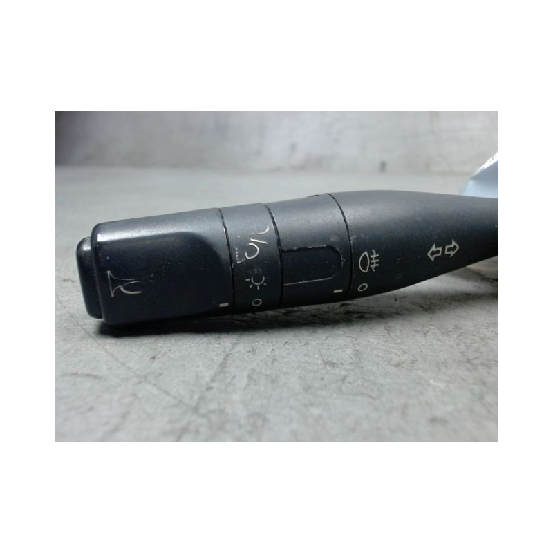 COMMANDE CLIGNOTANT PEUGEOT 106 96-2003