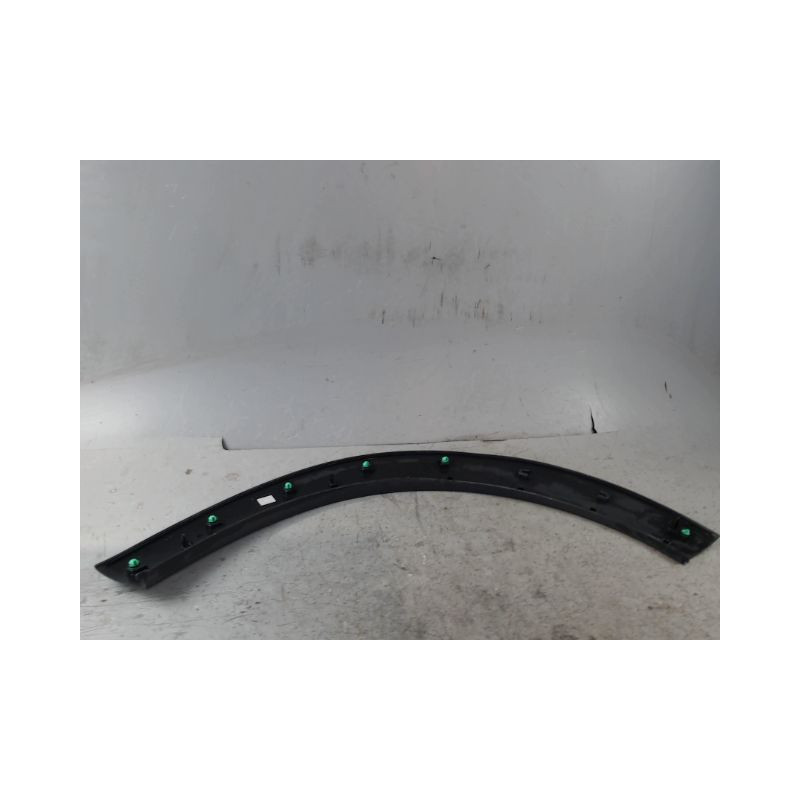 ELARGISSEUR AILE AVANT GAUCHE CITROEN C3 2009-