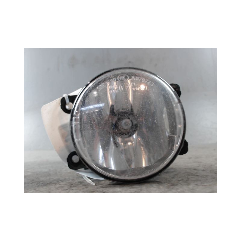PHARE ANTIBROUILLARD AVANT GAUCHE RENAULT CLIO IV