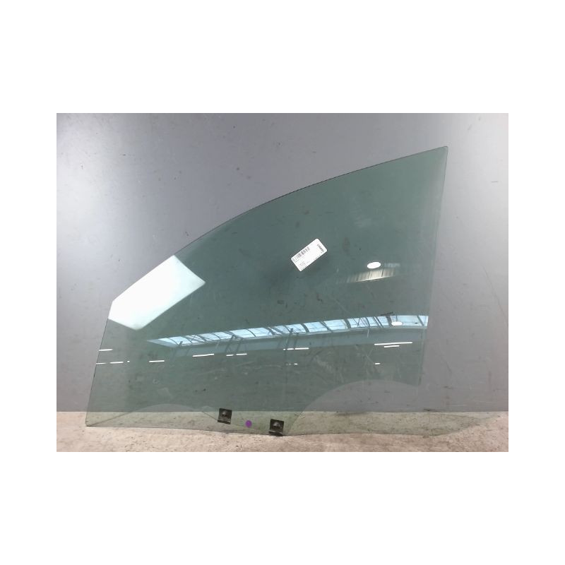 GLACE PORTE AVG RENAULT CLIO