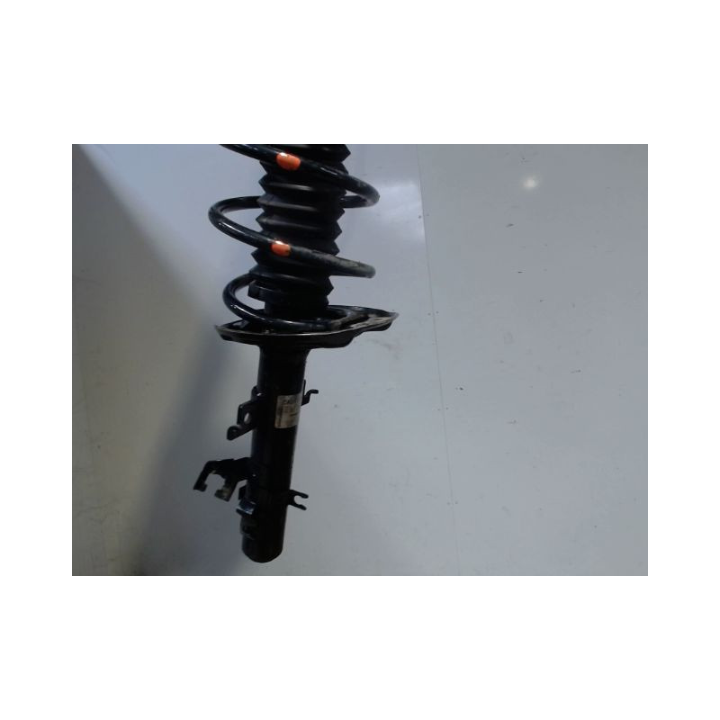 AMORTISSEUR AVANT GAUCHE NISSAN QHASQAI 2007-