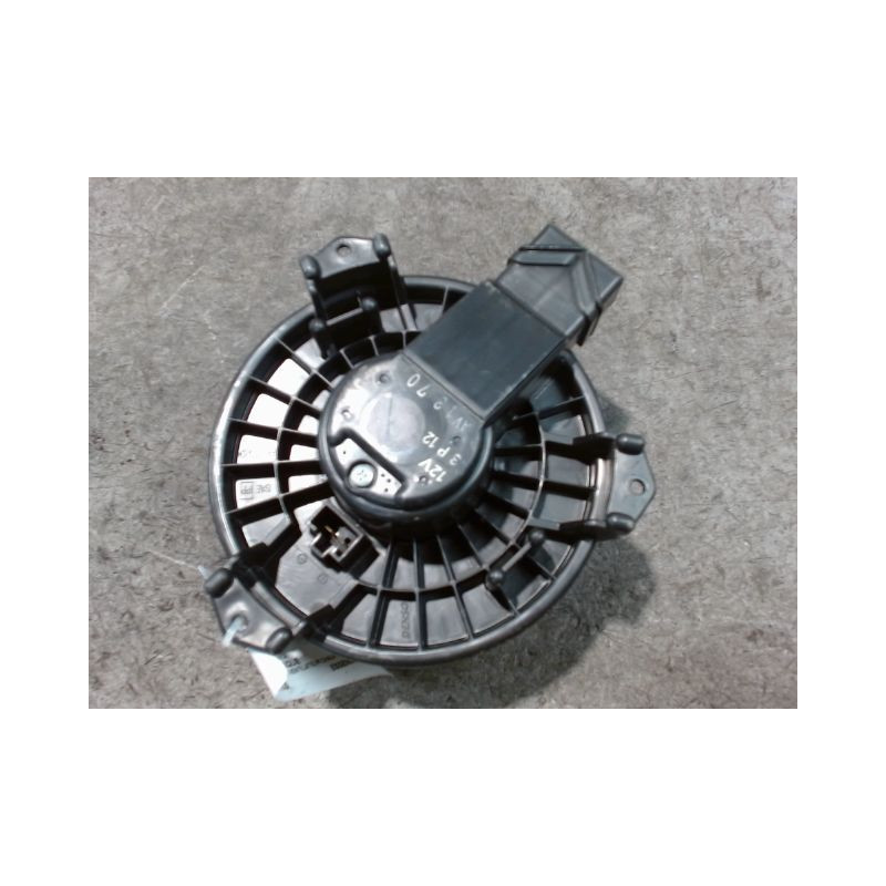 MOTEUR VENTILATEUR CHAUFFAGE TOYOTA YARIS 2005-