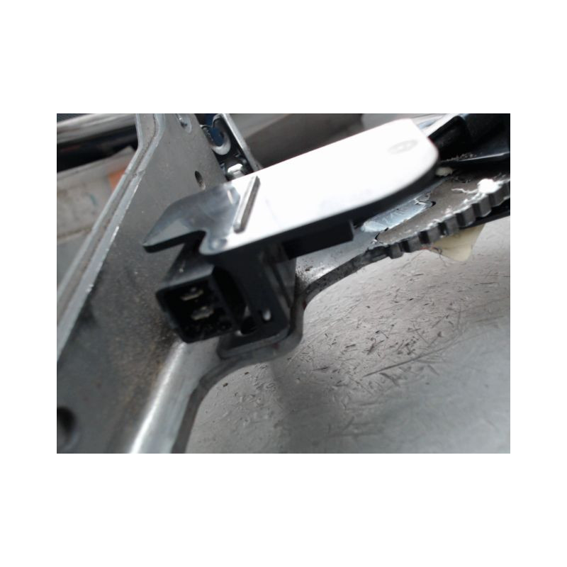 LEVIER FREIN A MAIN CITROEN C3