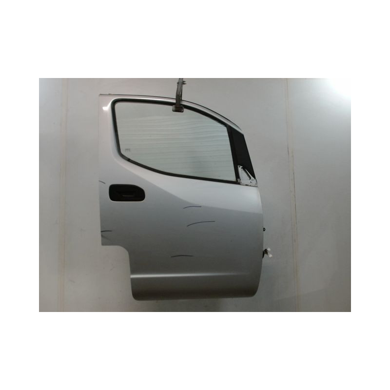 PORTE AVANT DROIT NISSAN NV200