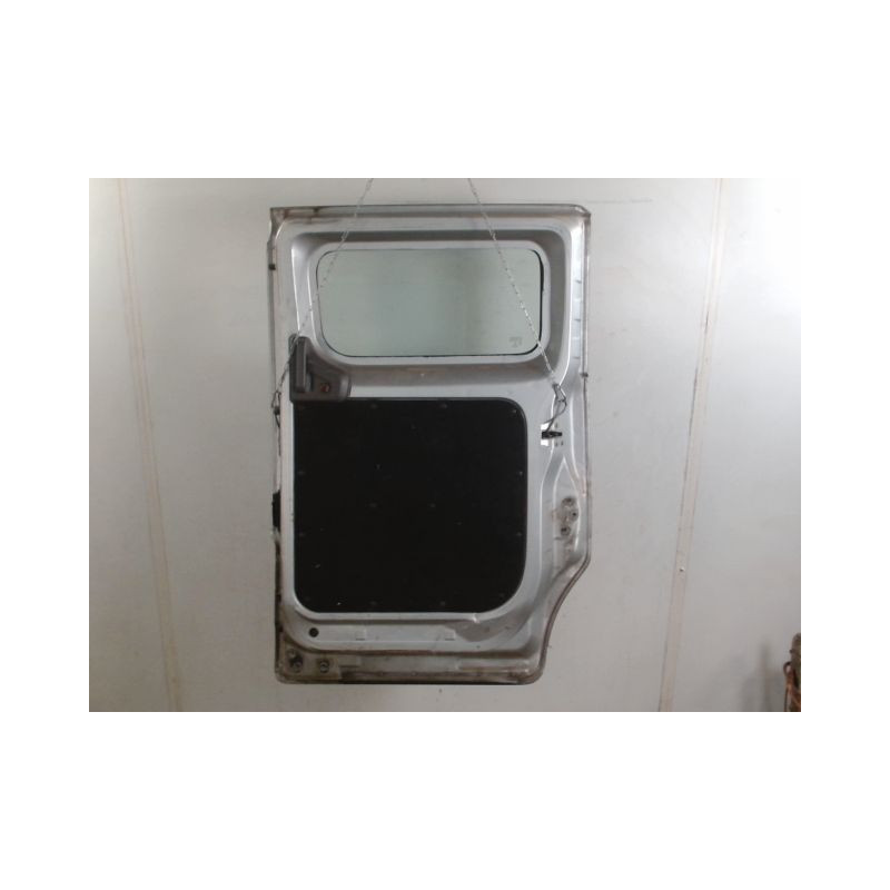 PORTE COULISSANTE DROITE NISSAN NV200