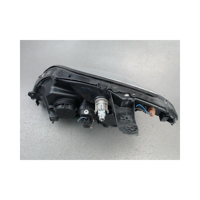 PHARE DROIT RENAULT MEGANE