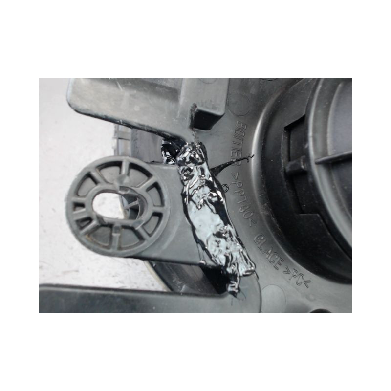PHARE DROIT RENAULT MEGANE