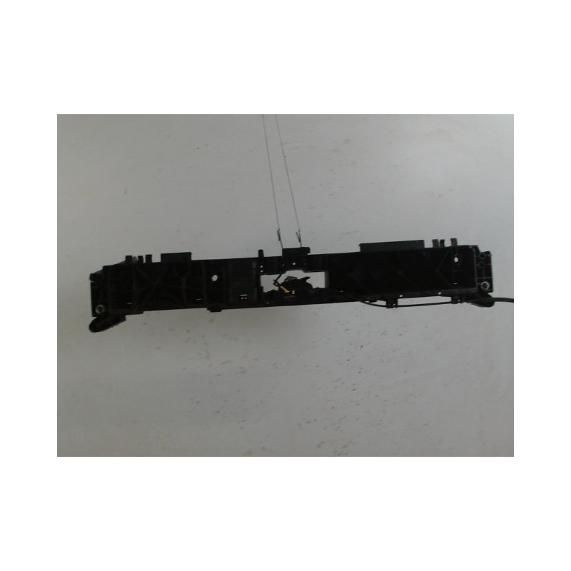 TRAVERSE SUPERIEURE ARMATURE AVANT RENAULT CLIO