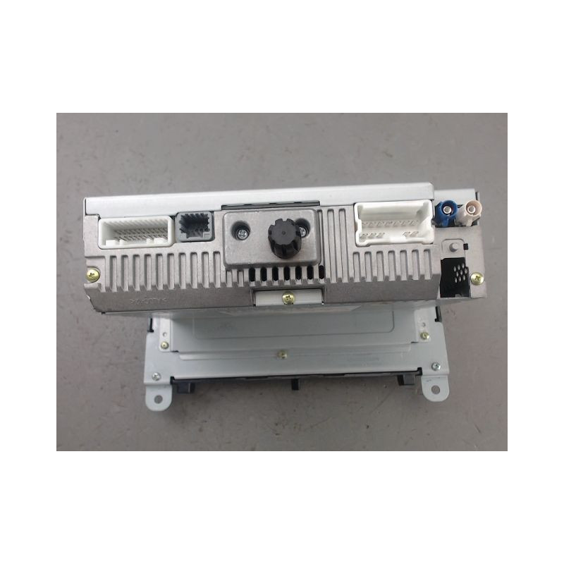 ECRAN GPS RENAULT CLIO