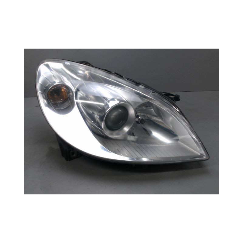PHARE DROIT MERCEDES CLASSE B