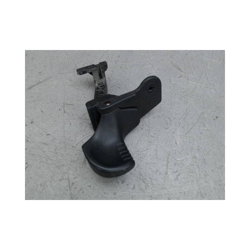 POIGNEE EXTERIEURE PORTE AVANT GAUCHE RENAULT TWINGO