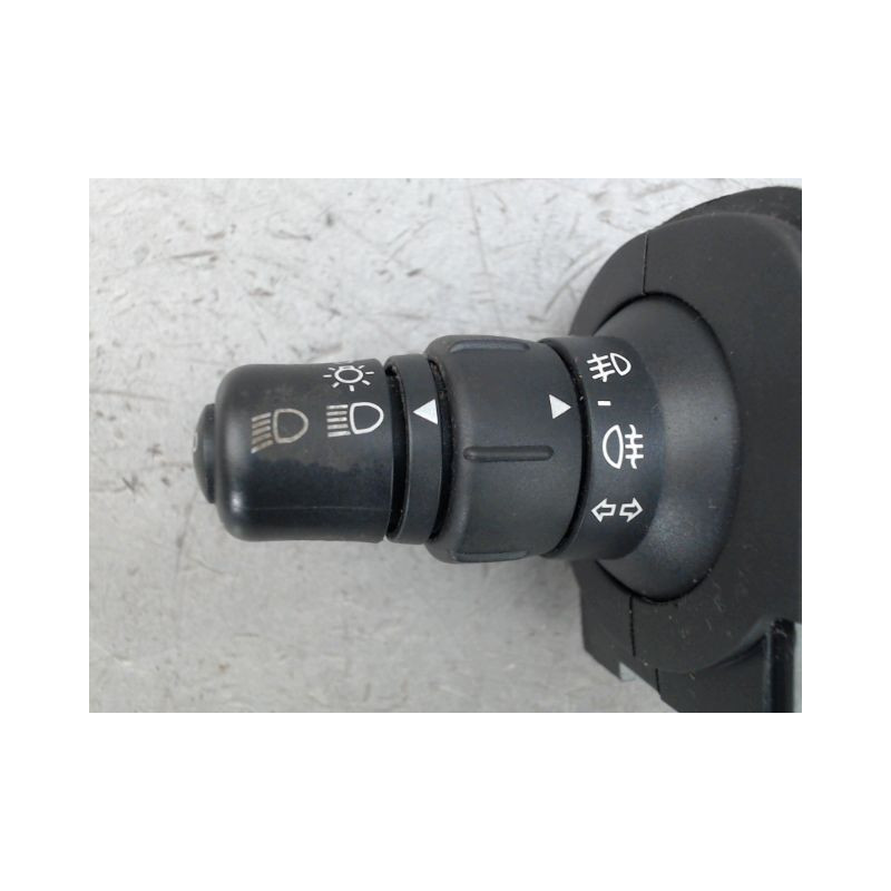 COMMANDE CLIGNOTANT RENAULT MEGANE