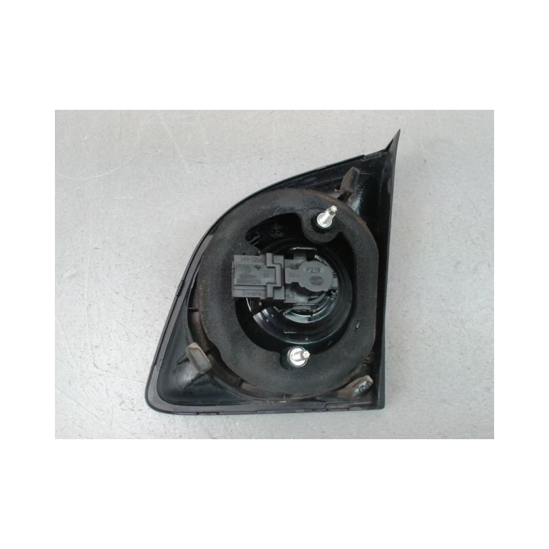 FEU ARRIERE INTERIEUR GAUCHE VOLKSWAGEN GOLF PLUS Phase 1 (1K) 2005-2009