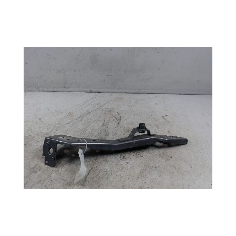 TOLE PORTE PHARE GAUCHE RENAULT MEGANE III 2008-