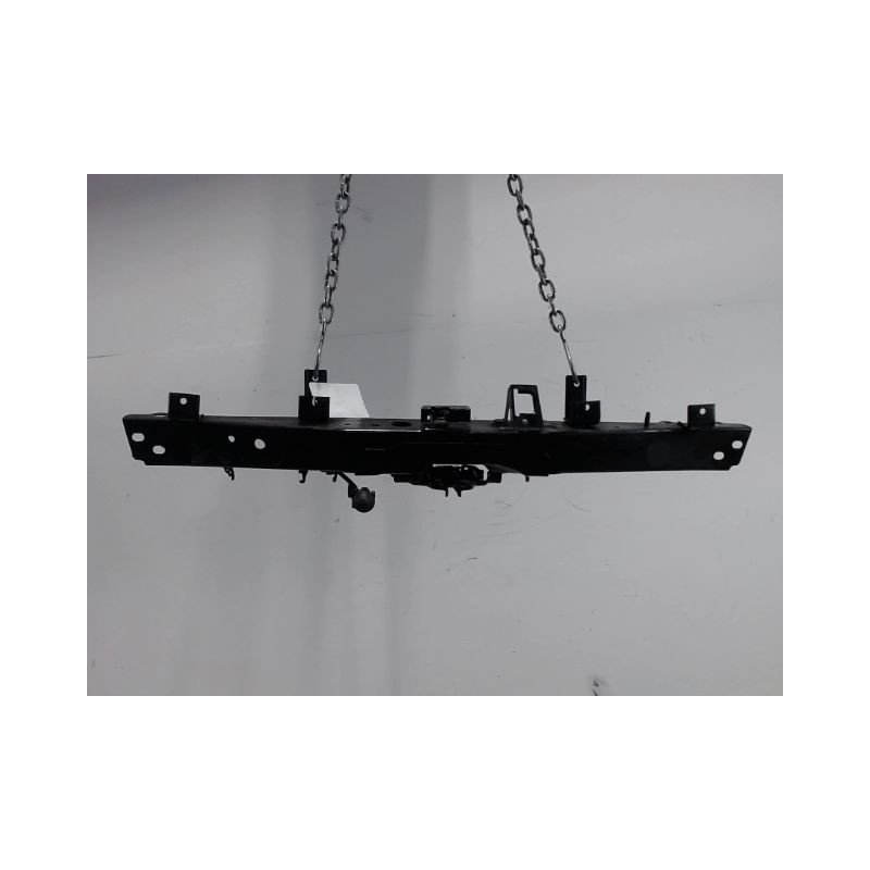 TRAVERSE SUPERIEURE ARMATURE AVANT RENAULT KADJAR