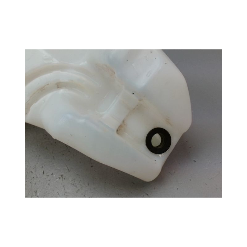 RESERVOIR LAVE-GLACE AVANT PEUGEOT 2008 Phase 1 2013-...