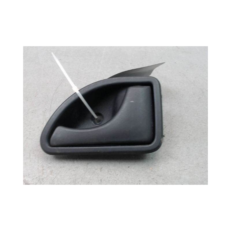 POIGNEE INTERIEURE PORTE AVANT DROIT RENAULT KANGOO EXPRESS I Phase 2 2003-2010