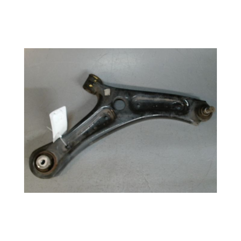 TRIANGLE INFERIEUR AVANT DROIT FORD ECOSPORT
