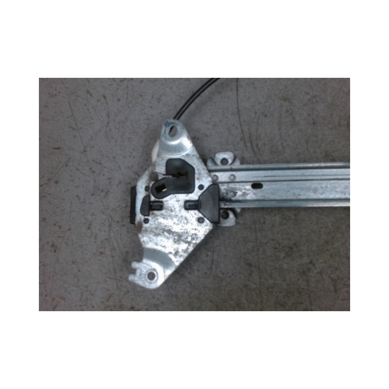 MECANISME+MOTEUR LEVE-GLACE AVANT DROIT NISSAN PRIMERA
