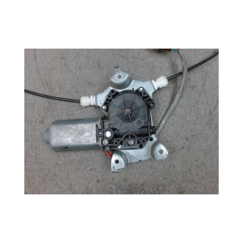 MECANISME+MOTEUR LEVE-GLACE AVANT DROIT NISSAN PRIMERA