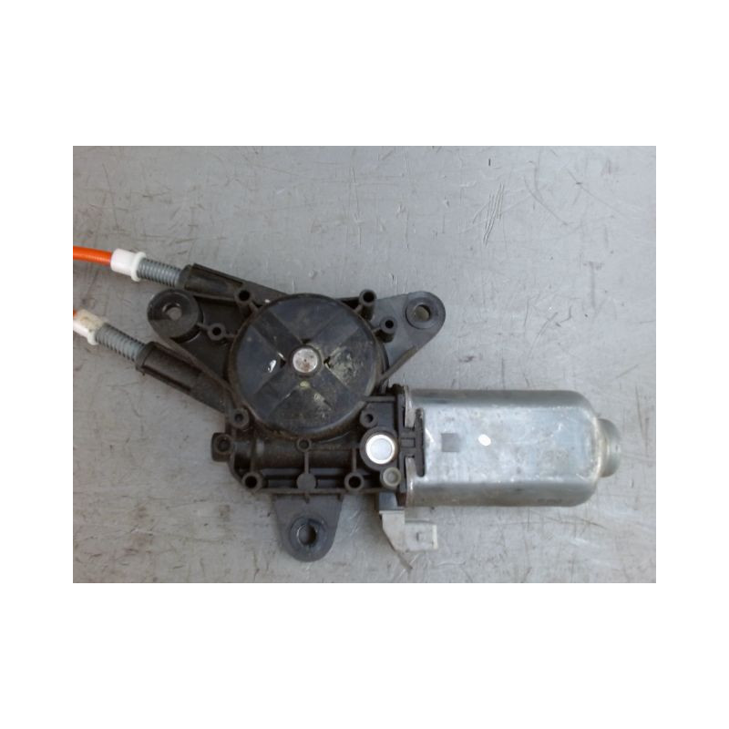 MECANISME+MOTEUR LEVE-GLACE AVANT GAUCHE PEUGEOT 106