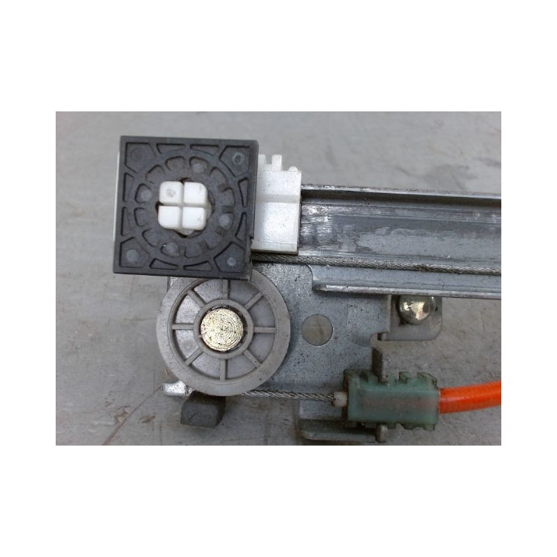 MECANISME+MOTEUR LEVE-GLACE AVANT GAUCHE PEUGEOT 106