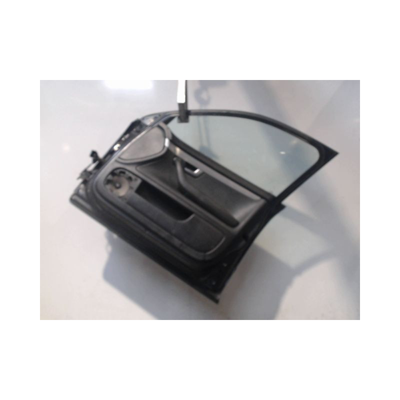 PORTE AVANT DROIT AUDI A4 2004-