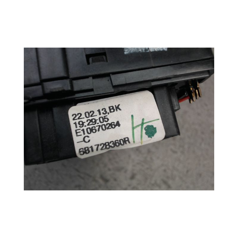 COMMANDE ESSUIE GLACE DACIA LOGAN