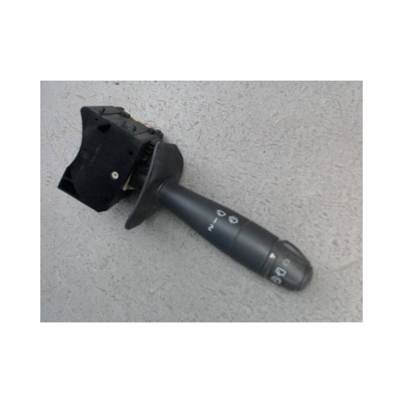 COMMANDE ESSUIE GLACE DACIA DUSTER