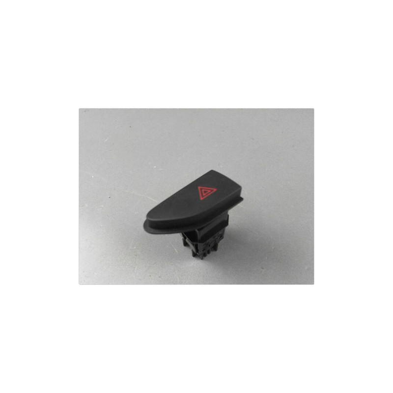 BOUTON DE WARNING RENAULT CLIO IV 12-16
