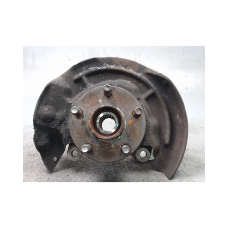 PIVOT AVANT DROIT TOYOTA AVENSIS -2000