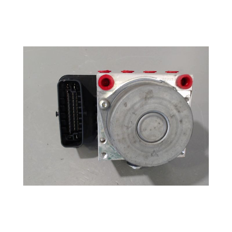 UNITE HYDRAULIQUE ABS TOYOTA PRIUS 2004-