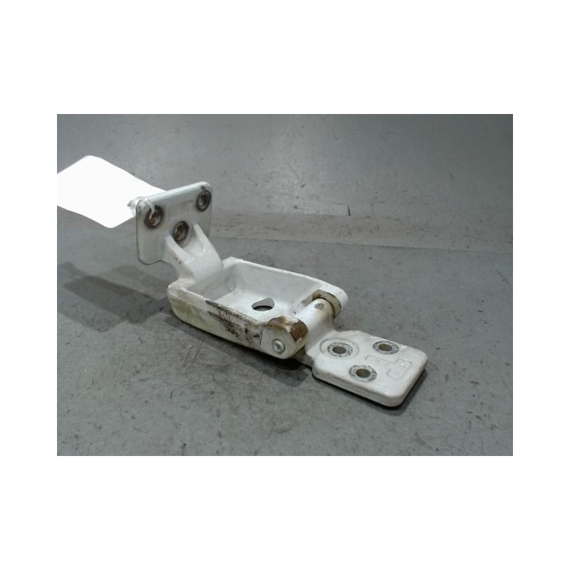 CHARNIERE SUP PORTE BATTANTE ARG MERCEDES SPRINTER