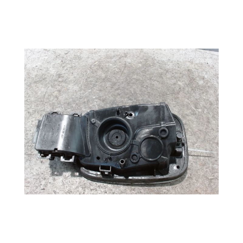 VOLET DE TRAPPE CARBURANT RENAULT MEGANE