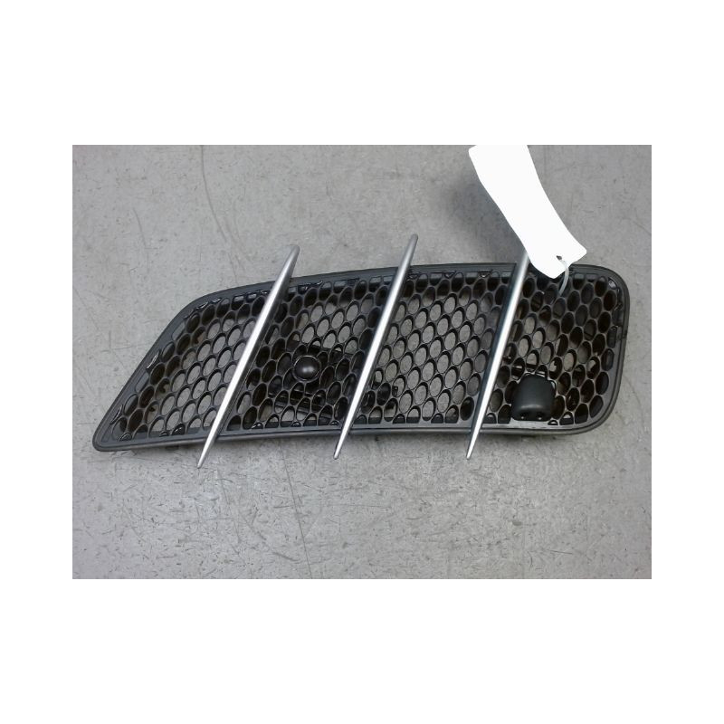 GRILLE CAPOT G MERCEDES CLASSE SL 2001-