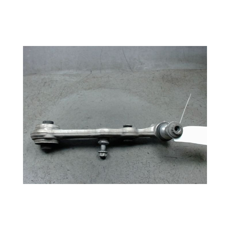 TRIANGLE INFERIEUR AVANT DROIT MERCEDES CLASSE E