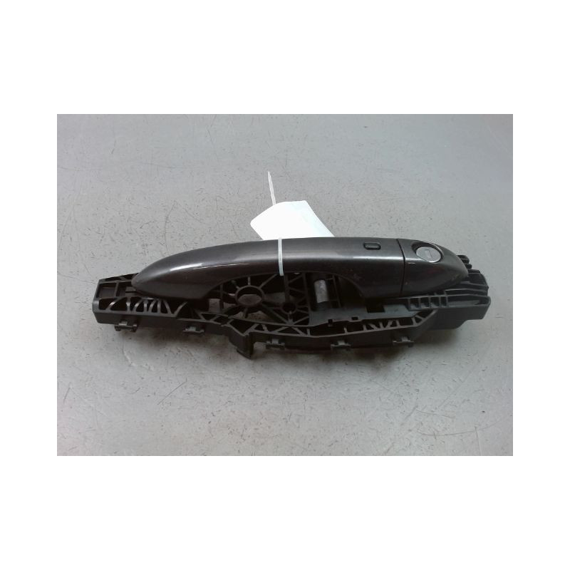 POIGNEE EXTERIEURE PORTE AVANT GAUCHE JEEP COMPASS