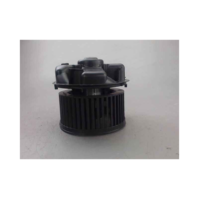 MOTEUR VENTILATEUR CHAUFFAGE RENAULT CLIO