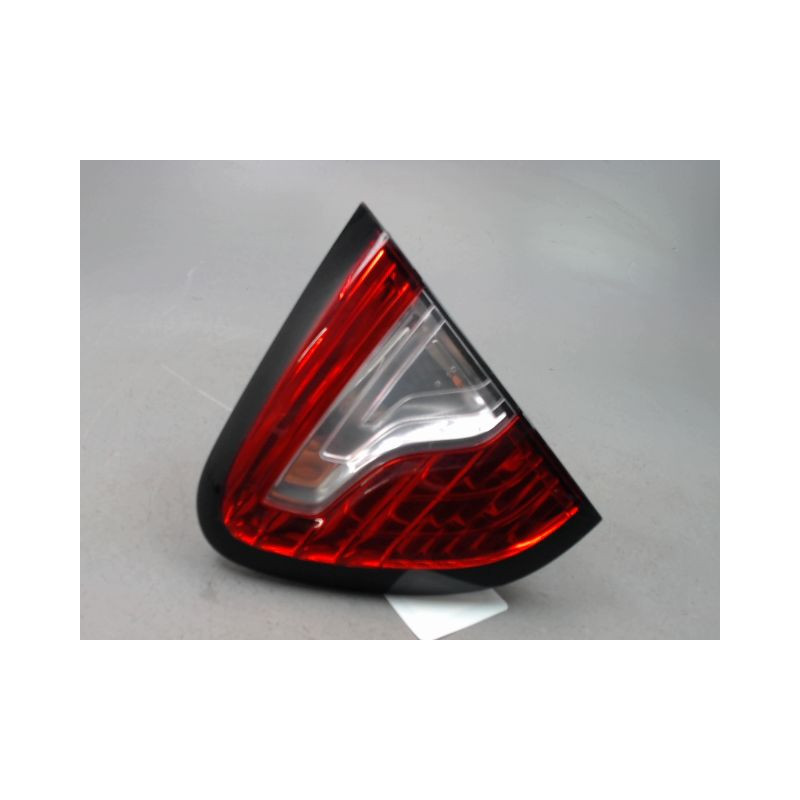 FEU ARRIERE INTERIEUR DROIT RENAULT CAPTUR Phase 1 2013-...
