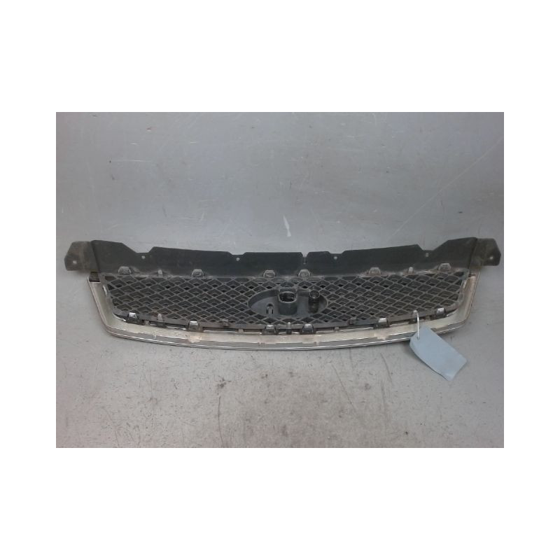 CALANDRE FORD FOCUS 04-07