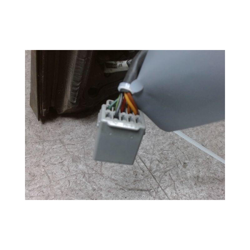 RETROVISEUR EXTERIEUR ELECTRIQUE DROIT FORD FOCUS 04-07